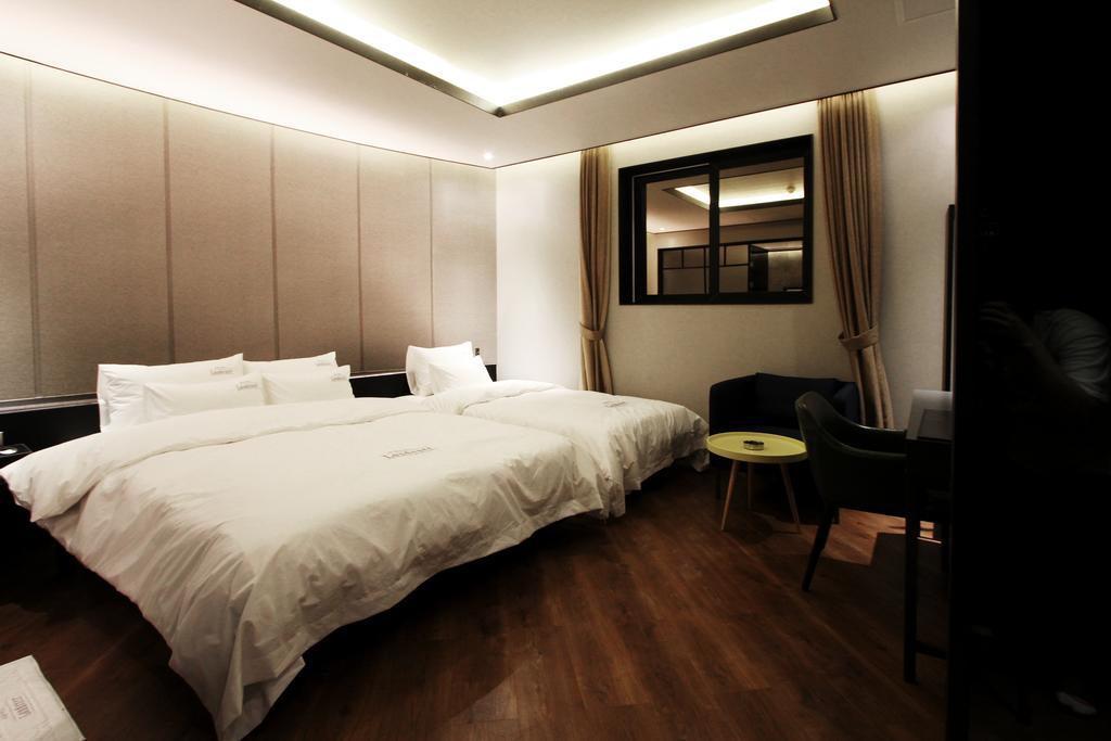Hotel Londoner Gimhae Eksteriør bilde