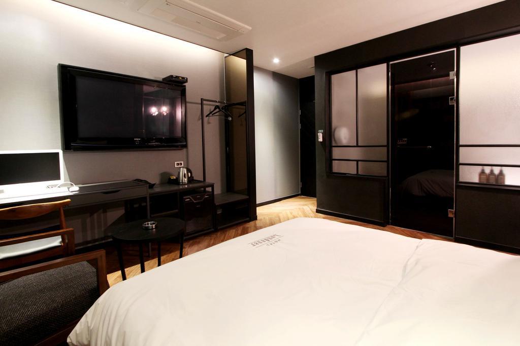 Hotel Londoner Gimhae Eksteriør bilde